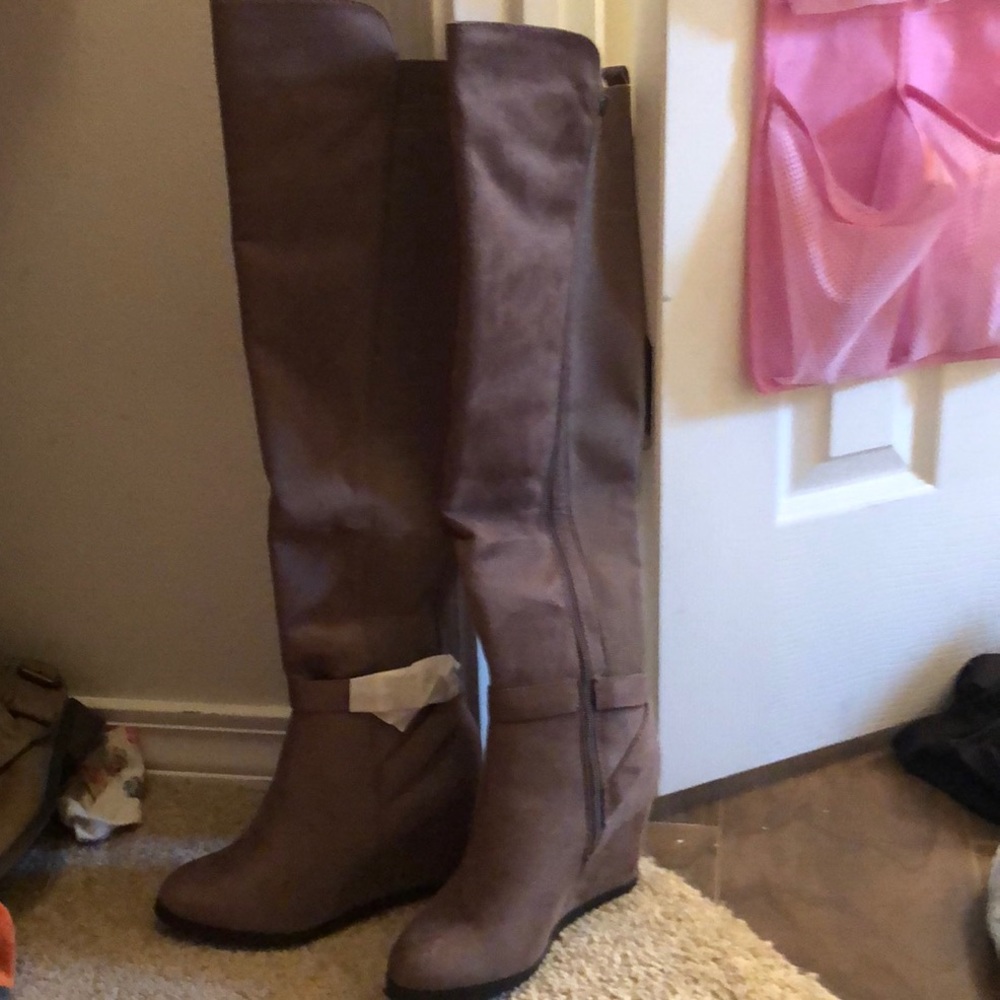 Knee high wedge boots, size 6.5